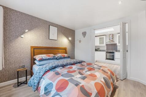 Bedroom Five - Annex