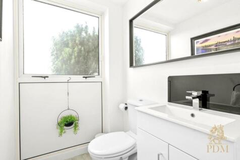 149 Hillside Road Bramcote NG9 3BJ