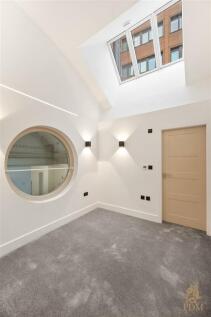 Apt 7 33 Long Row Nottingham NG1 2DR