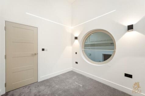 Apt 7 33 Long Row Nottingham NG1 2DR