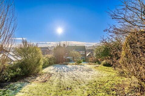 2 Arundel Drive Bramcote NG9 3FX