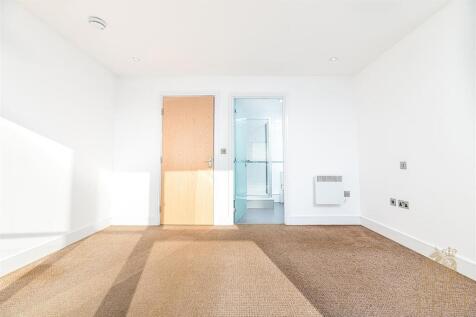 Apt 605 Hanley House Nottingham NG1 5BL
