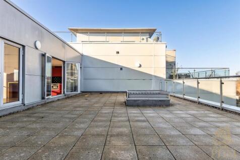 Apt 605 Hanley House Nottingham NG1 5BL