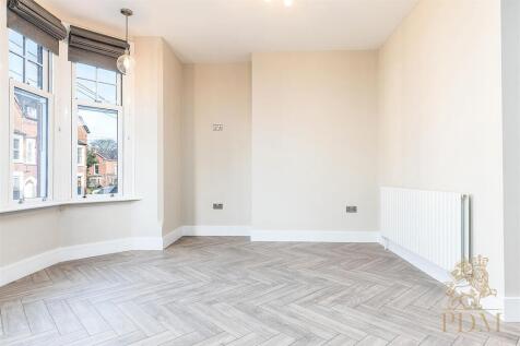 Apt 2, 6 Mapperley Park Drive Mapperley NG3 5BX