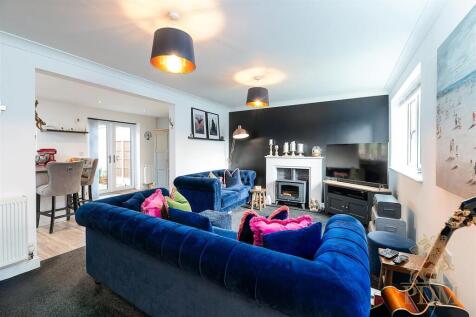 6 Byron Close Colwick Nottingham NG2 4BL