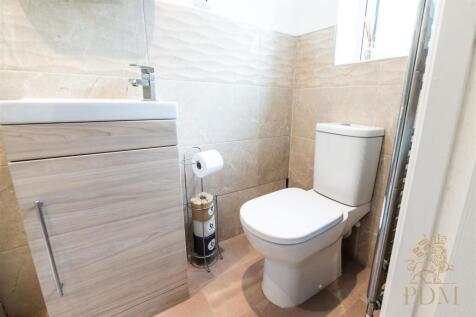 6 Byron Close Colwick Nottingham NG2 4BL