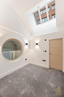 Apt 7 33 Long Row Nottingham NG1 2DR