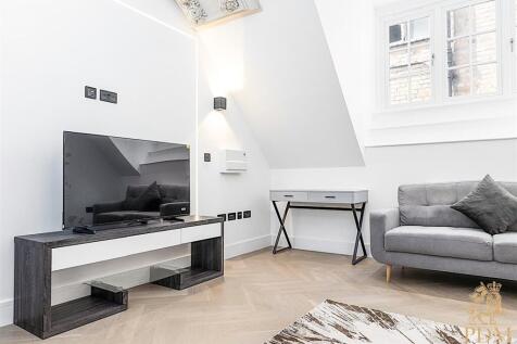 Apt 7, 33 Long Row, Nottingham City Centre (3 of 2