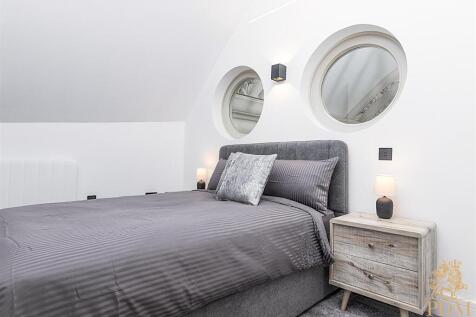 Apt 7, 33 Long Row, Nottingham City Centre (12 of 