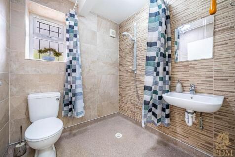 25044-04 186 Harrow Road_010.jpg