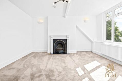 Flat 3, 4 Mapperely Park Drive Nottingham, NG3 5BX