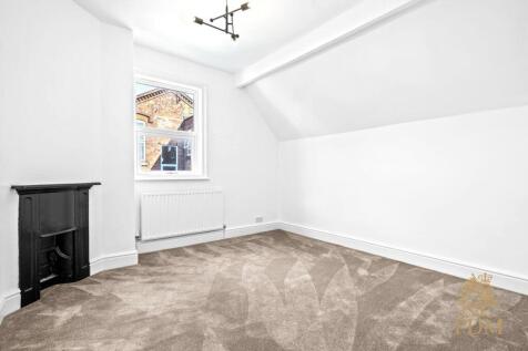 Flat 3, 4 Mapperely Park Drive Nottingham, NG3 5BX