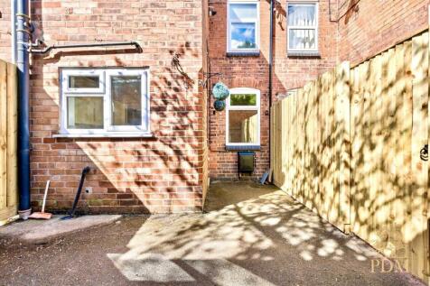 14 Frederick Road Stapleford NG9 8FN