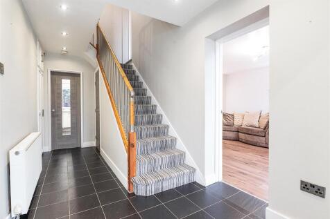56 Appledore Avenue (16 of 33).jpg