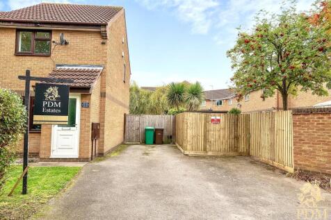 12 Chapman Court (3 of 21).jpg