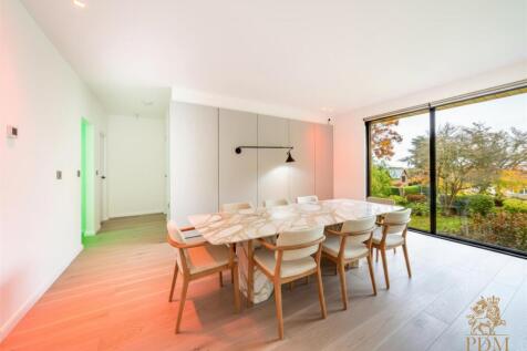 8 Fern Close, Bramcote, Nottingham, NG9 3DF