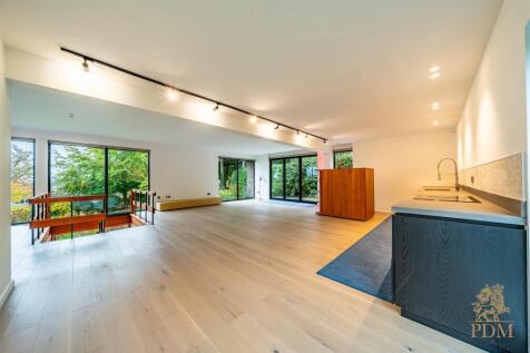 8 Fern Close, Bramcote, Nottingham, NG9 3DF