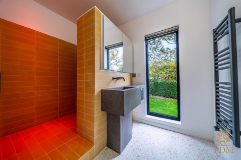 8 Fern Close, Bramcote, Nottingham, NG9 3DF