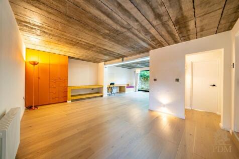 8 Fern Close, Bramcote, Nottingham, NG9 3DF