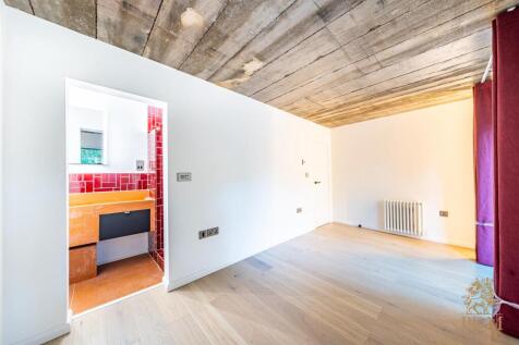 8 Fern Close, Bramcote, Nottingham, NG9 3DF