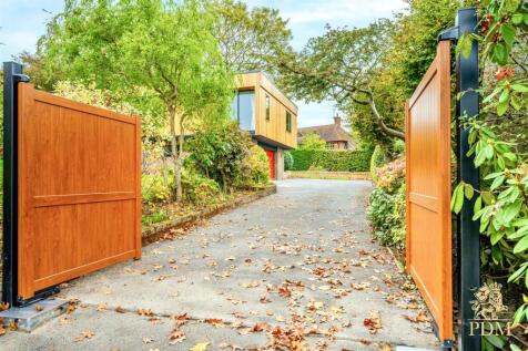 8 Fern Close, Bramcote, Nottingham, NG9 3DF