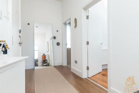 Apt 2, 14 Magdala Rd Mapperley (34 of 34).jpg