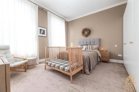 Apt 2, 14 Magdala Rd Mapperley (17 of 34).jpg