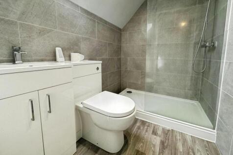 Ensuite shower room