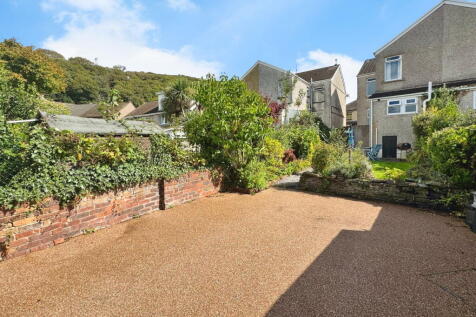 Property Image 28