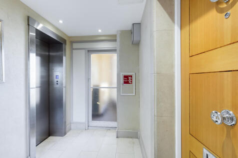 Front door Entrance