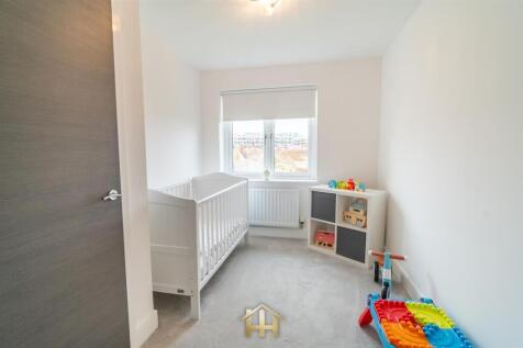 5 NEWALL TERR 080225 EDIT (47 of 54).jpg