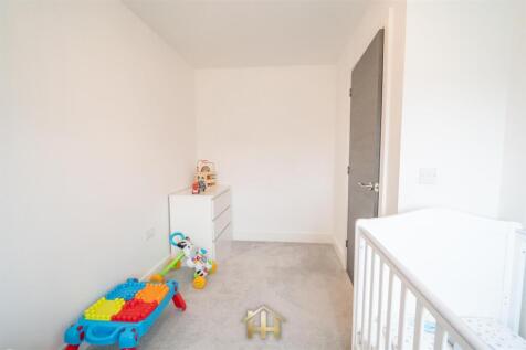 5 NEWALL TERR 080225 EDIT (48 of 54).jpg