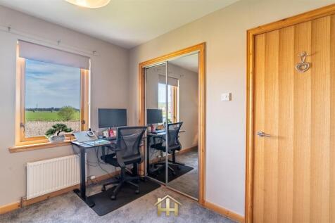 54 orchard way inchture 110425 EDIT (52 of 76).jpg