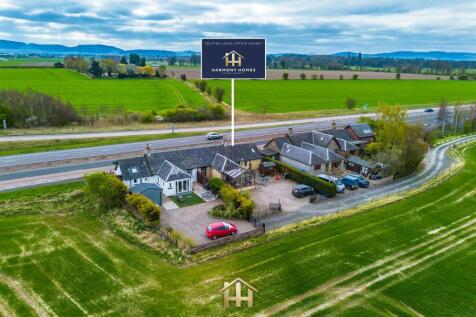 3 West Inchmichael Farm Cottage by Rait PH2 7RS 09