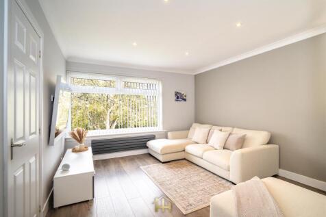6 Kettins Terrace DD3 9RJ 230425 EDIT (39 of 62).j