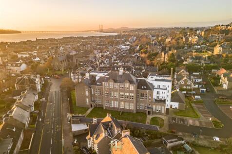 WHINNY BRAE DRONE 161225 EDIT (2 of 6).jpg