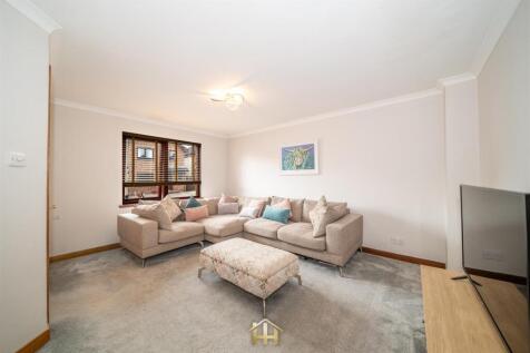 11 Campbell Crescent Arbroath DD11 4JP 090625 EDIT