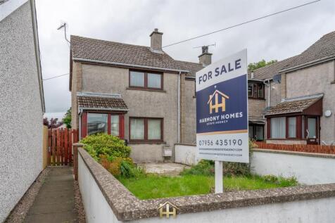 4 CASTLE CRESCENT FRIOCKHELM DD11 4TF EDIT (9 of 4