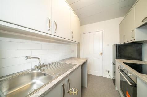 50gl mclean street 290725 EDIT (20 of 39).jpg