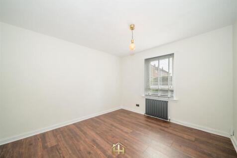 50gl mclean street 290725 EDIT (21 of 39).jpg