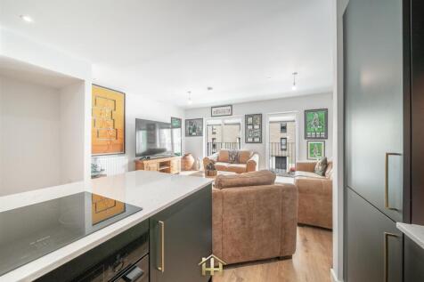 11 south Carron Wynd EH6 7FW EDIT (37 of 51).jpg