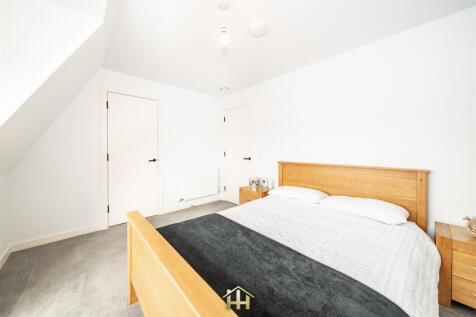 11 south Carron Wynd EH6 7FW EDIT (13 of 51).jpg