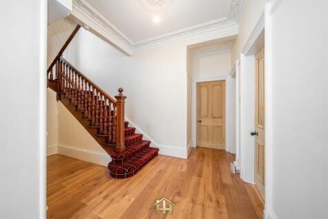 27 SHAMROCK ST DD4 7AH EDIT (48 of 68).jpg