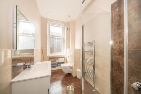 27 SHAMROCK ST DD4 7AH EDIT (54 of 68).jpg