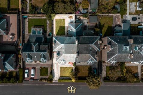 27 SHAMROCK ST DD4 7AH EDIT (24 of 68).jpg