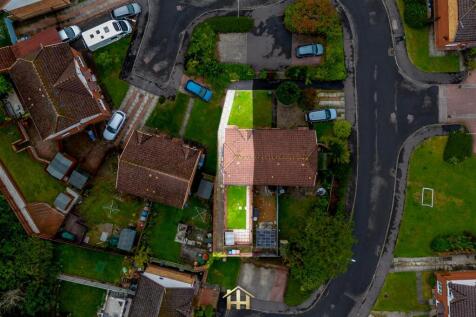 66 MATTHEWS  DRIVE PH1 2UR 030925 EDIT (9 of 39).j