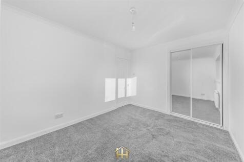 9 EARLSTON AVE DD40TH 031025 EDIT (4 of 7).jpg