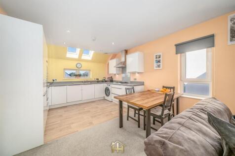 94 BRAES OF GRAY ROAD DD2 5FQ 151125 EDIT (4 of 33