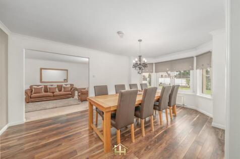 11 CASTLE WOOD AVE DD4 9FP 211025 EDIT (39 of 52).