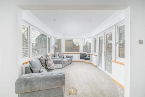 14 DUNNICHEN RD FORFAR DD8 2RQ EDIT (11 of 49).jpg